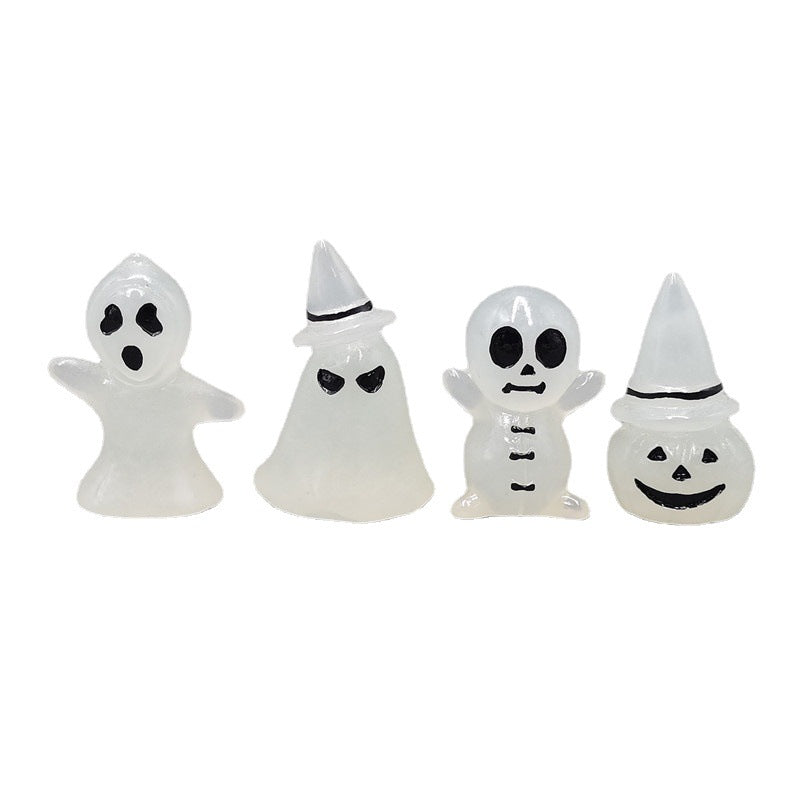 Luminated statue for Halloween decoration