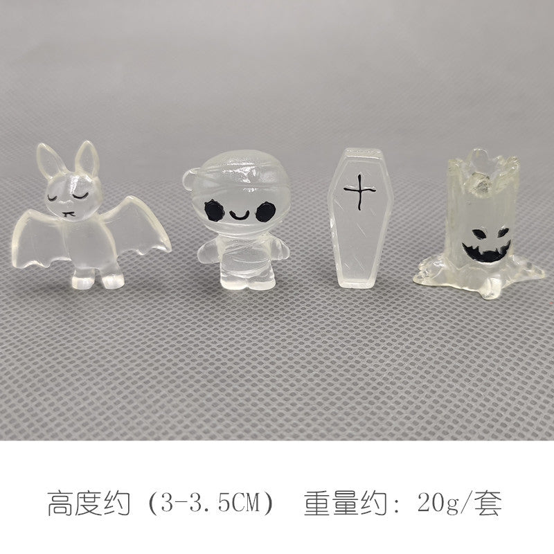 Luminated statue for Halloween decoration