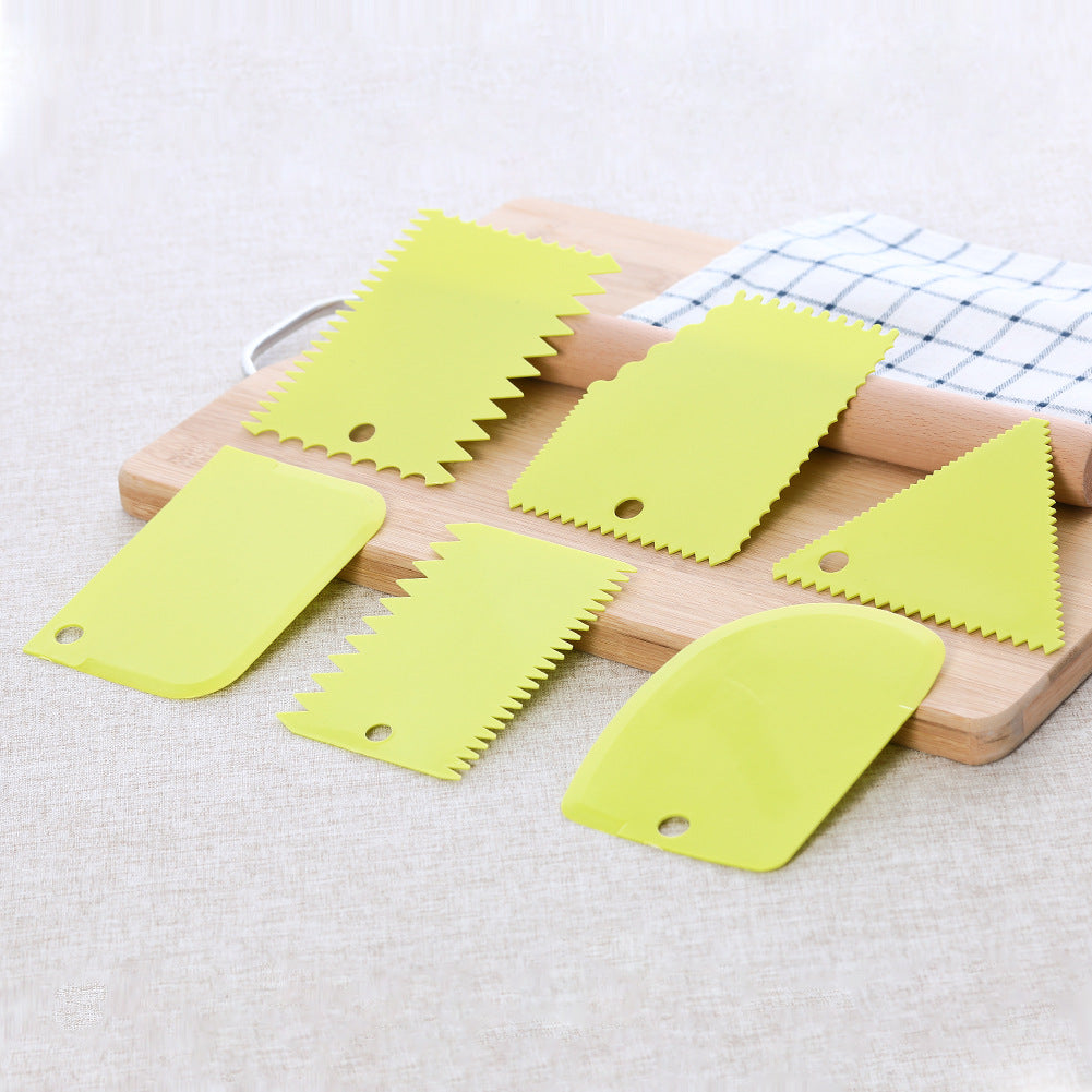 6pcs Dough Scraper Cutters Cake Icing Scraper
