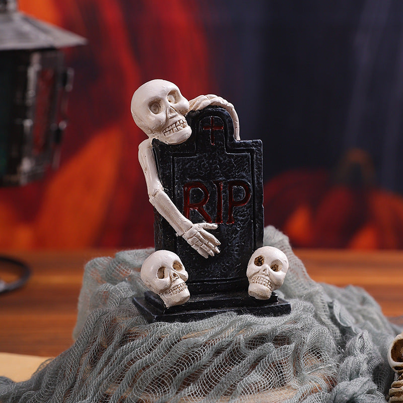 Halloween statue skull gravestone for Halloween decoration