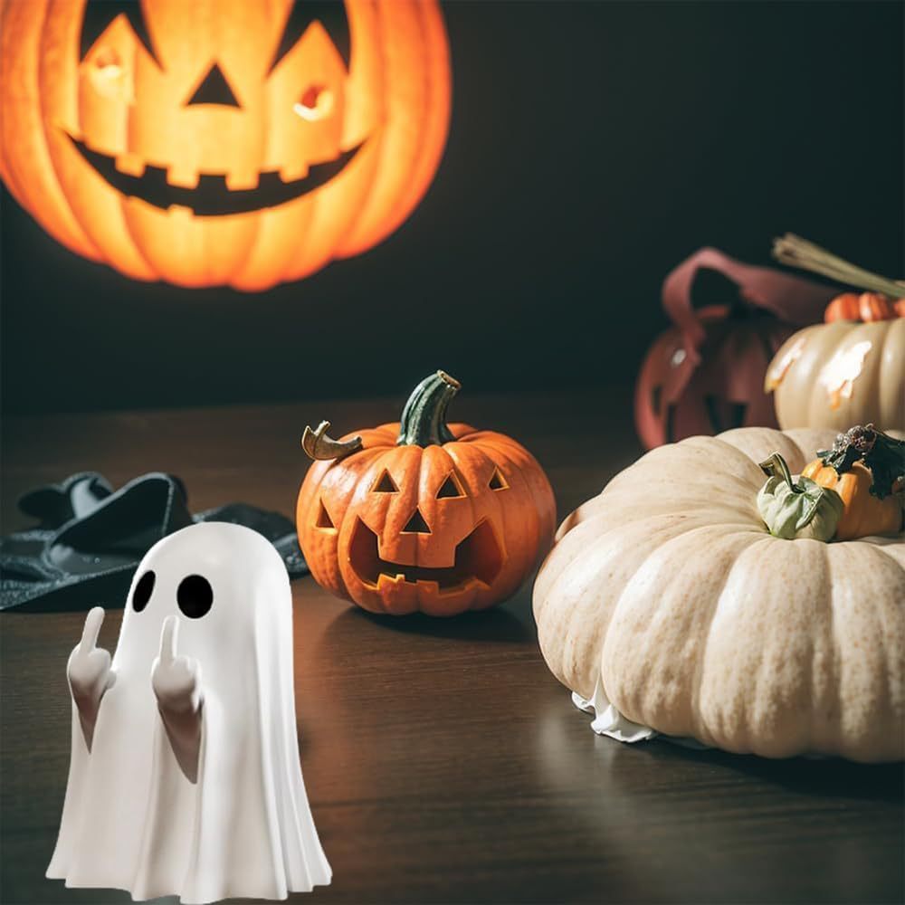 Funny Ghost Statuet for Halloween decoration