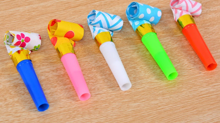 New Years Birthday Noisemakers Party Blowouts Horn Blower Whistles Favors Noise Makers